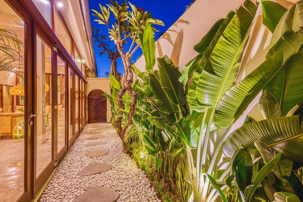Villa Manila - New 3Bdr Villa At A Prime Location Seminyak  0*, Seminyak (Bali) Indonesia