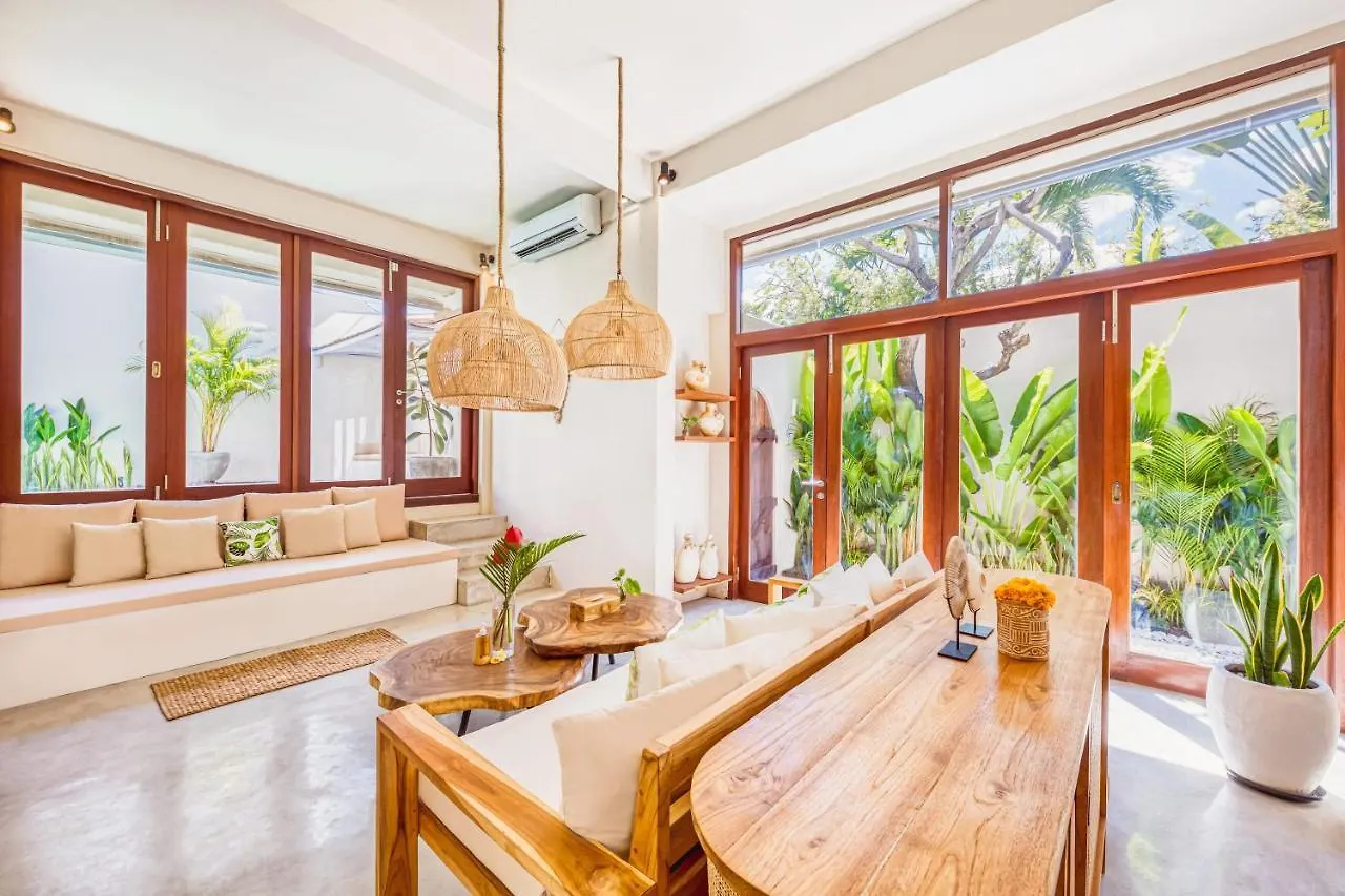 Villa Manila - New 3Bdr Villa At A Prime Location Seminyak