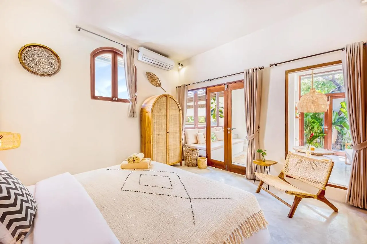 Villa Manila - New 3Bdr Villa At A Prime Location Seminyak